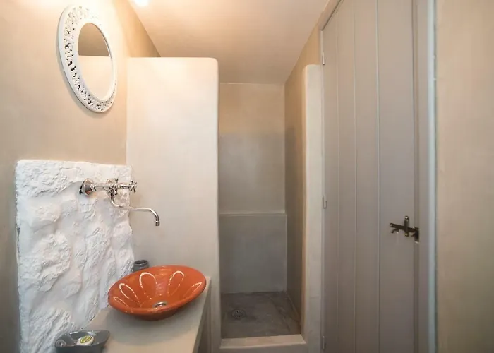 Aloni * Ано Мера