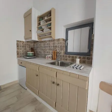 Aloni 別荘 アノ・メラ